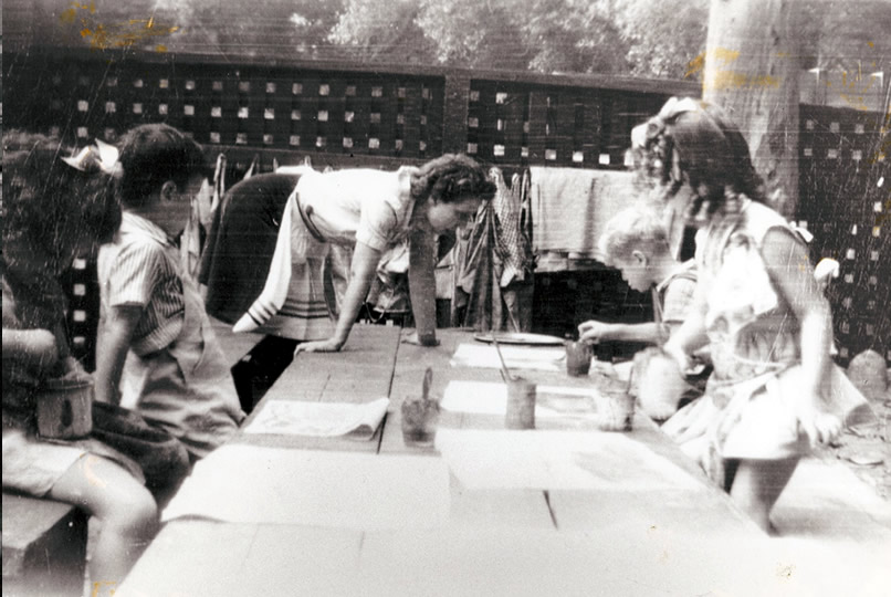 old photo woman with children