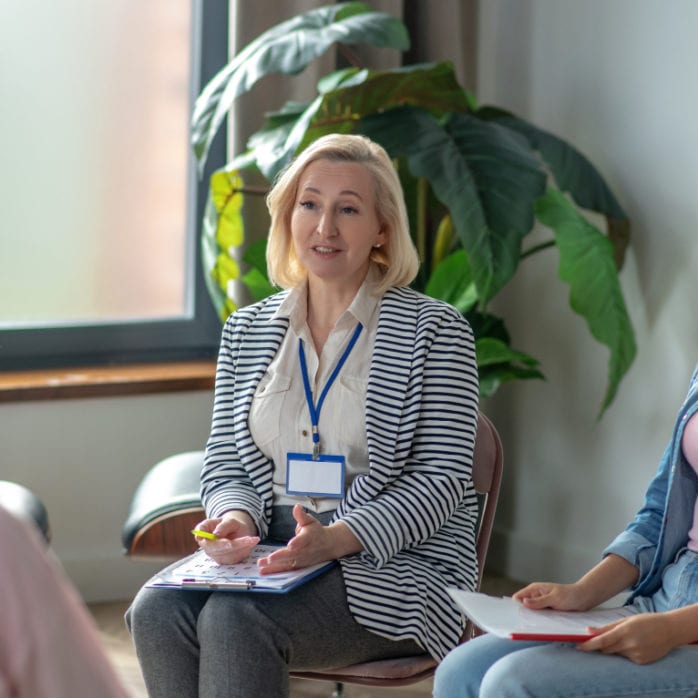 community psychologist with clients