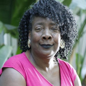 Headshots_360x360_Cheryl